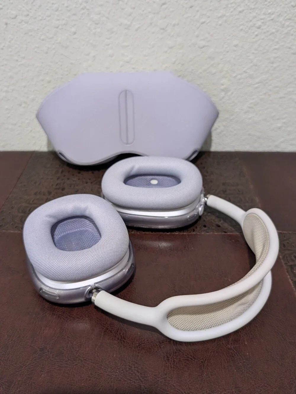 Apple AirPods Max - Lavender/ Purple